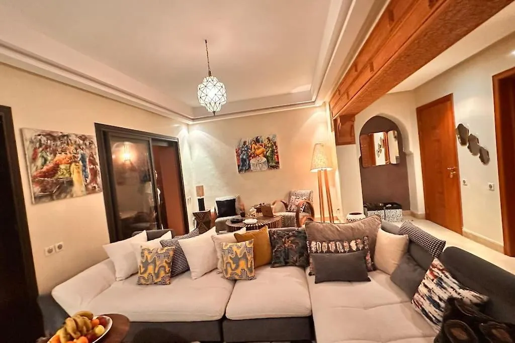 Marrakech Flat With Swimming Pool & Sunny Garden Apartment Marrakesh