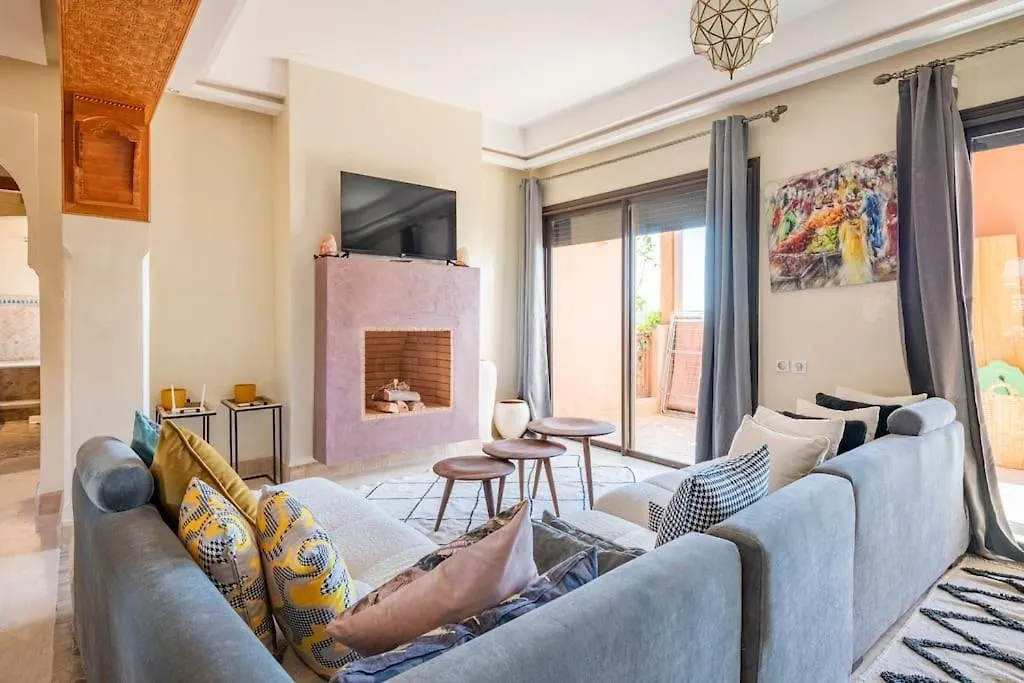 Marrakech Flat With Swimming Pool & Sunny Garden Apartment Marrakesh